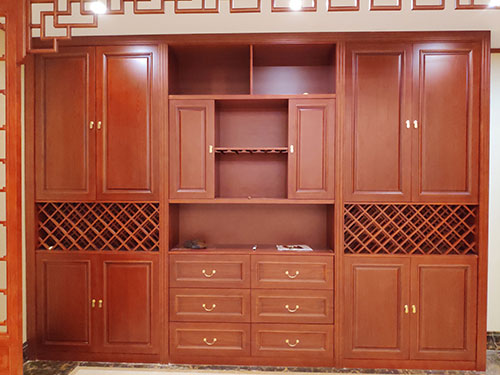 海北中式家居装修之中式酒柜装修效果图