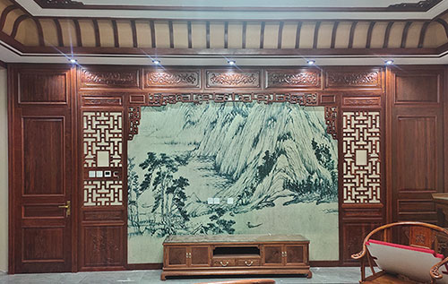 海北中式仿古别墅客厅背景墙花格木作装饰